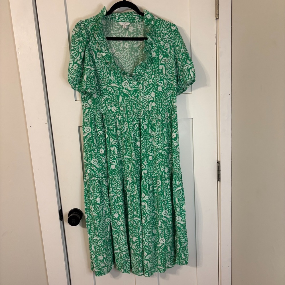Women's Green & White Paisley print Capped Sleeve Tiered Midi Dress Pockets Chic